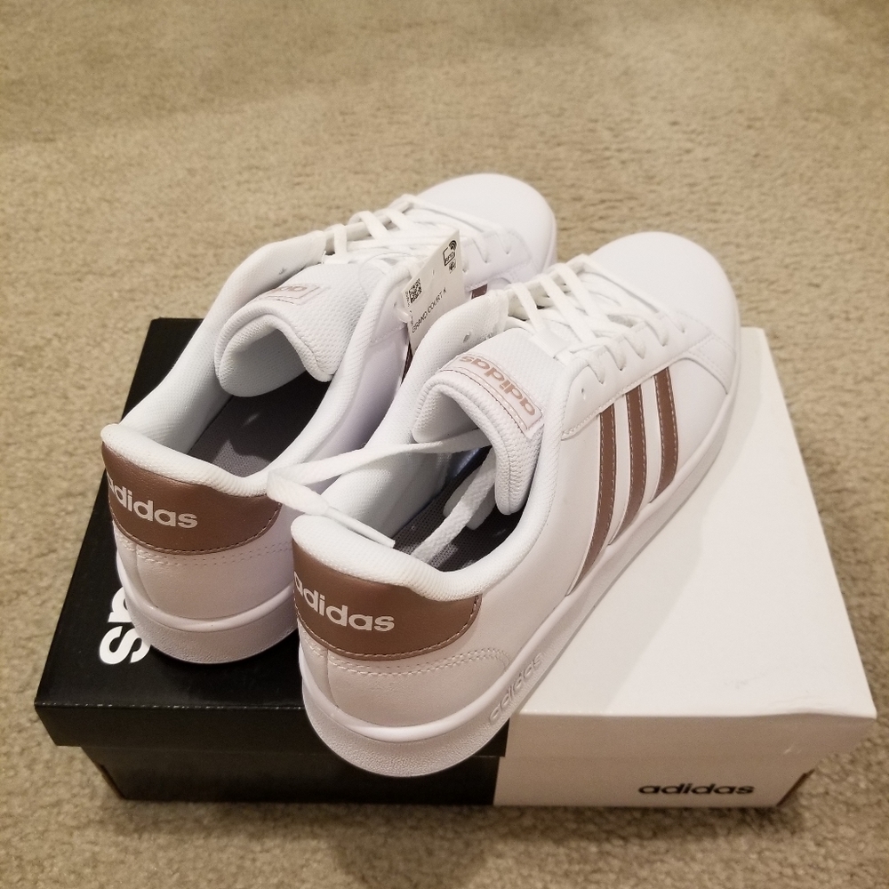 Adidas Grand Court Shoes big kids size 6 brand new - Picture 2 of 8